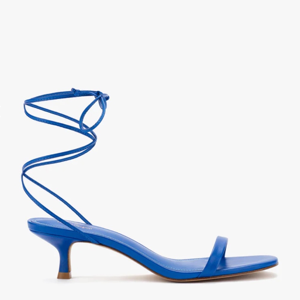 (FAVORITE DAUGHTER X LARROUDÉ) BLUE STRAPPY KITTEN HEEL SANDAL